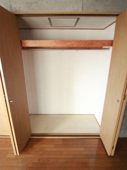 クレストコート