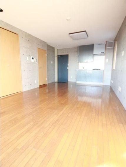 クレストコート