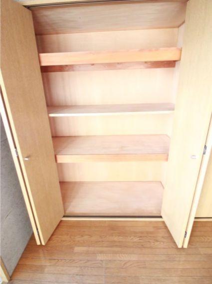 クレストコート