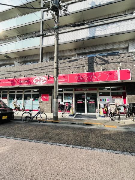 メゾンタナカ(ファミリーマートタケウチ萩中店)