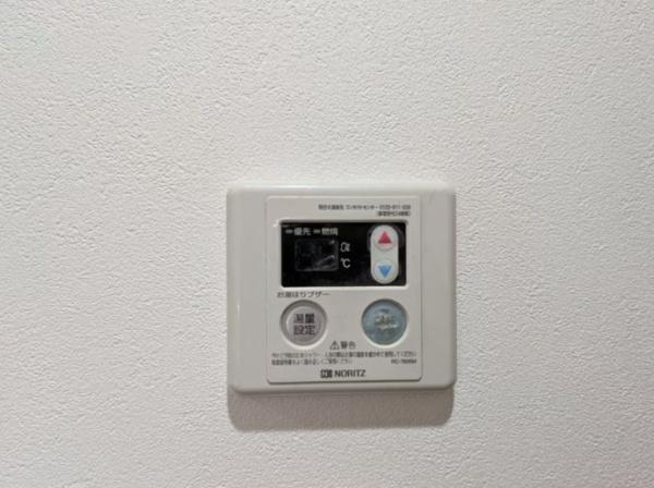 エムコム