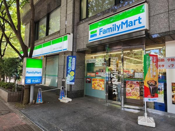 ＤＡＩＴＯビル(ファミリーマート大森ベルポート前店)