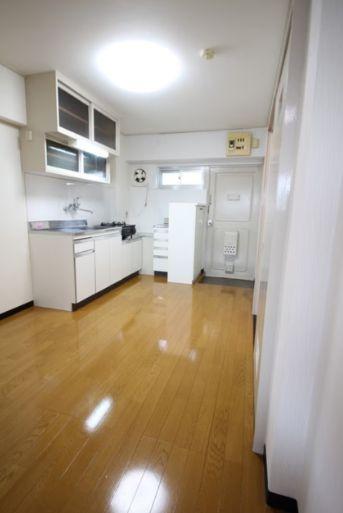 青葉マンション２号館