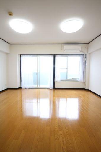 青葉マンション２号館