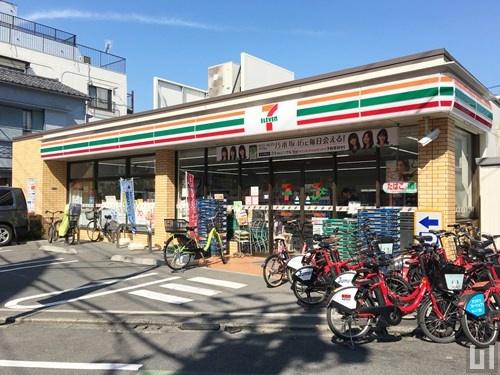 須賀マンション(セブンイレブン品川旗の台2丁目店)