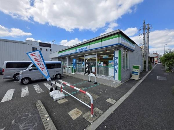 ハイツ桐原(ファミリーマート大田上池台四丁目店)