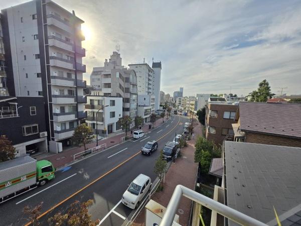 石ビル