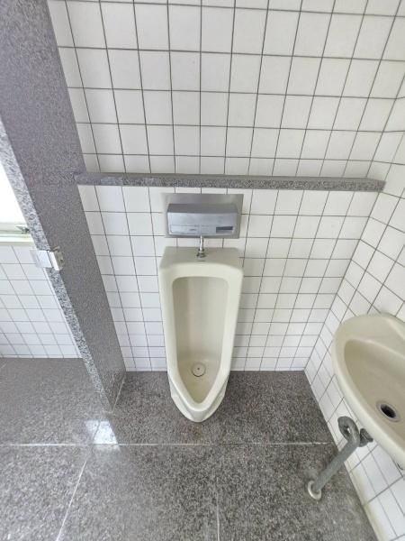 石ビル