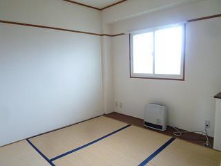 小岩井中津川マンション