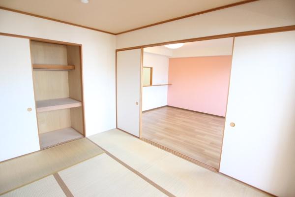 NEATビル