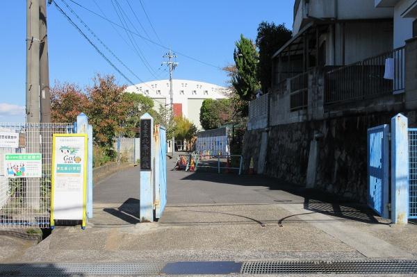 大東市北条7丁目の貸家(北条小学校)