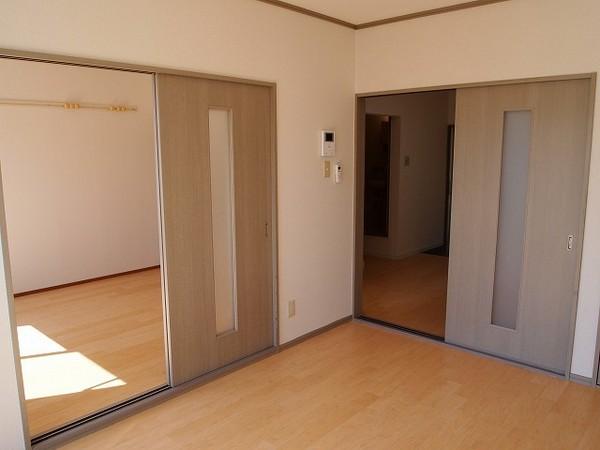 イリスハイツＡ棟