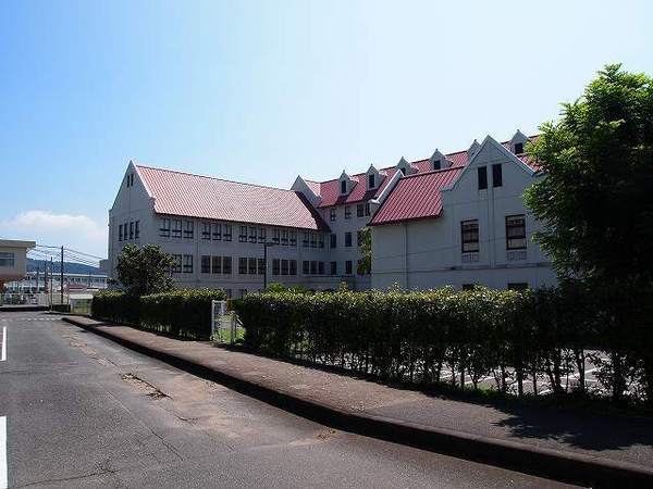 大村市木場２丁目のアパート(私立活水女子大学看護学部)