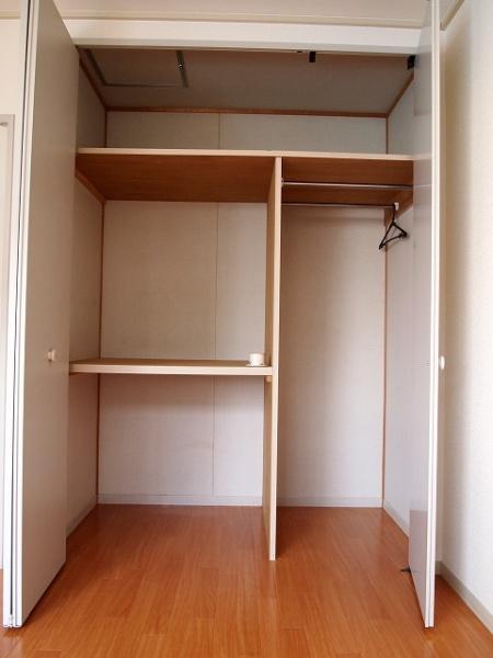 メゾンドール(収納)