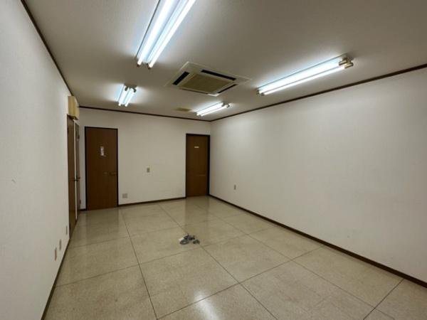 グランデールひかる事務所