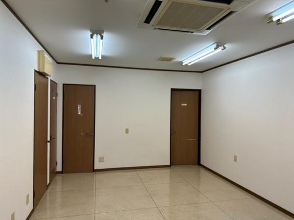 グランデールひかる事務所