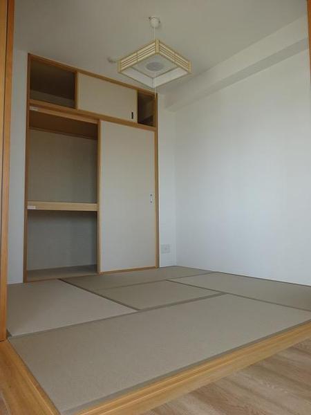 ネオ・プレイス大村西本町