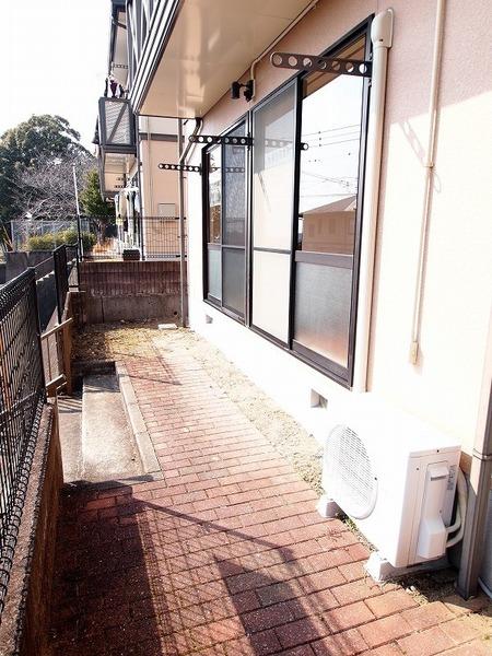 コモンライフ三城B棟