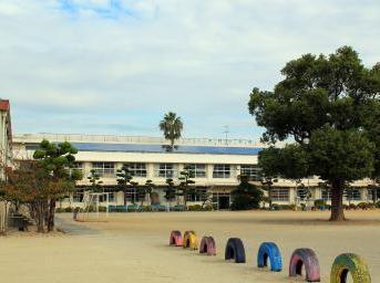 林田貸家(大村市立大村小学校)
