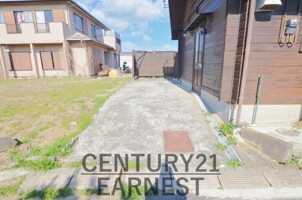 山武市本須賀の貸家