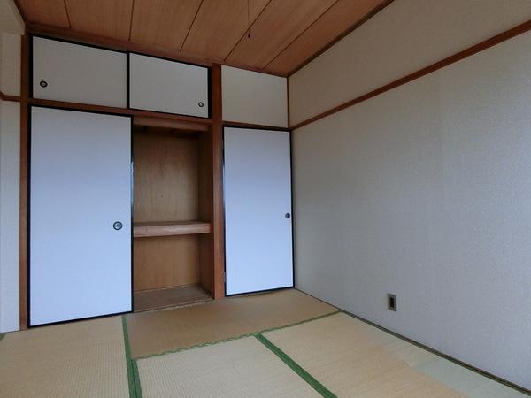實松ビル