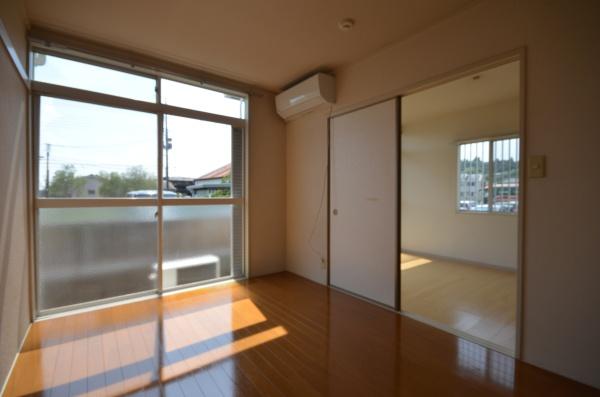 東金市田間のアパート