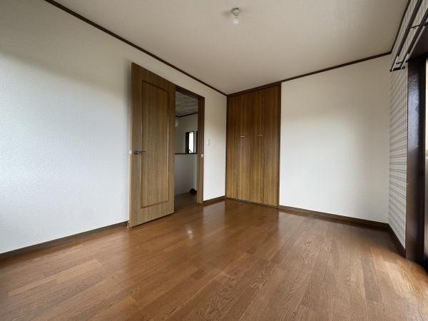 作田貸家(洋室)