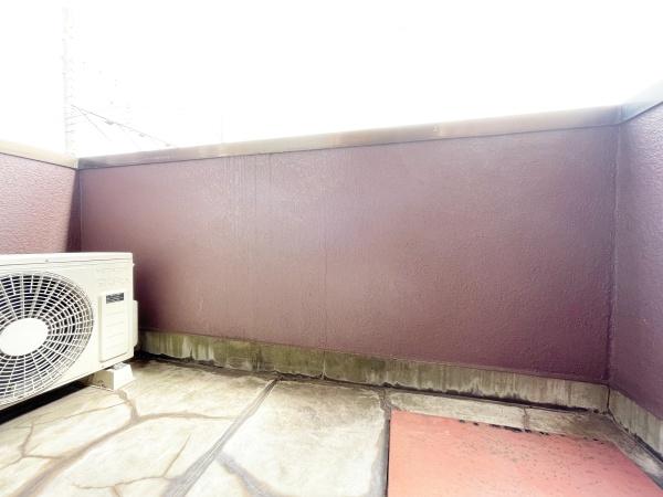 千葉市中央区稲荷町3丁目のマンション(エントランス)