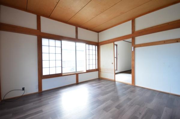 東金市菱沼の貸家
