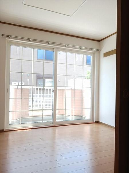 東金市西福俵のアパート