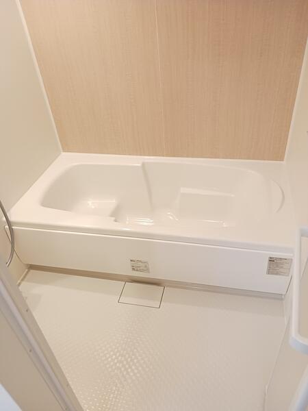 東金市台方のアパート(バス)