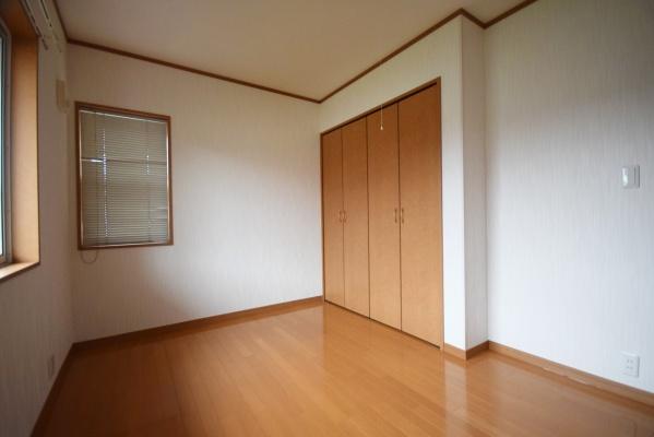 東金市南上宿のアパート(洋室)