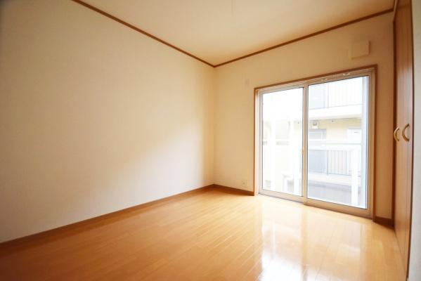 東金市南上宿のアパート(洋室)