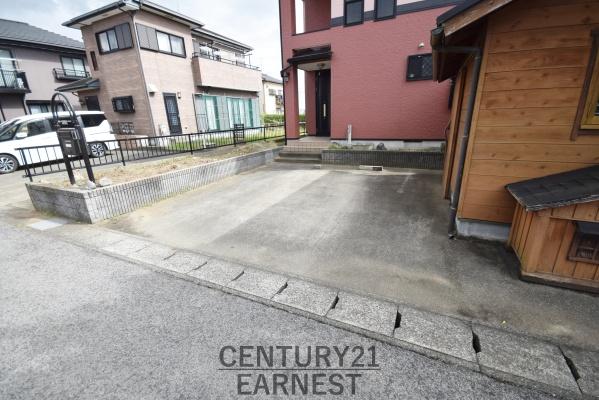 東金市西福俵の貸家(駐車場)