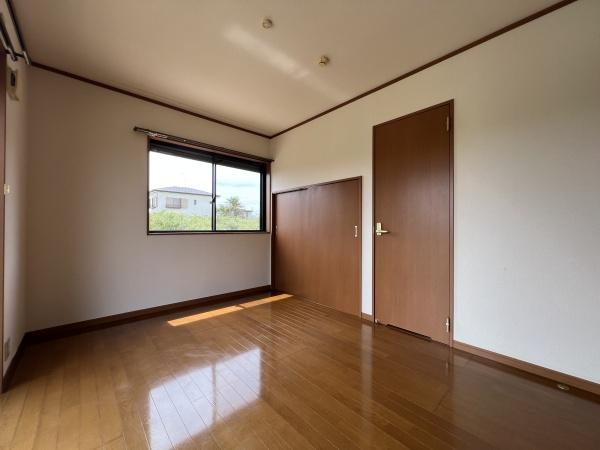 大網白里市北今泉の貸家