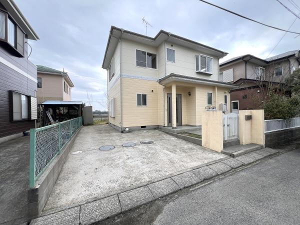 東金市薄島の貸家