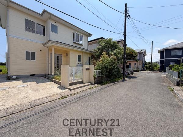 東金市薄島の貸家