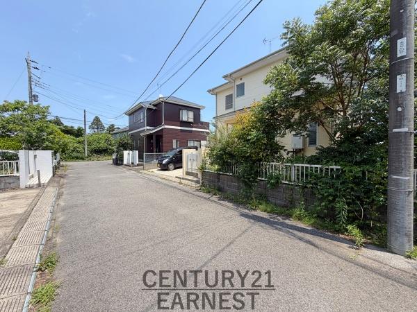 東金市薄島の貸家