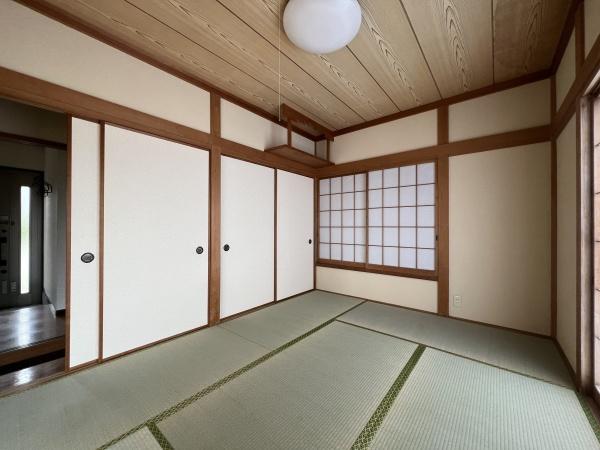 薄島貸家