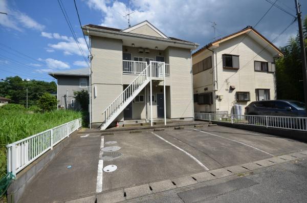 東金市東中のアパート