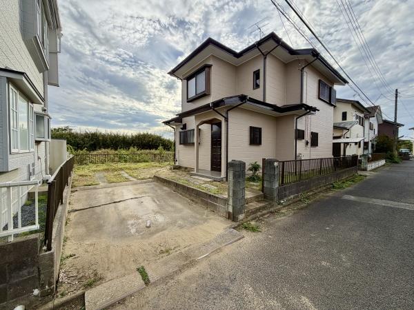 大網白里市上谷新田の貸家