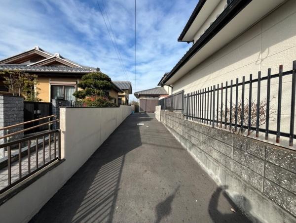 富岡町貸家