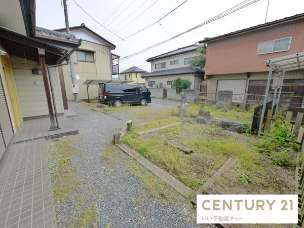 浅沼町貸家　東棟