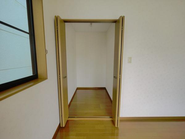 シャイニングハウスひまわり東