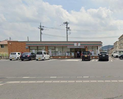 コンフォート・ドエルＢ(セブンイレブン佐野米山南町店)