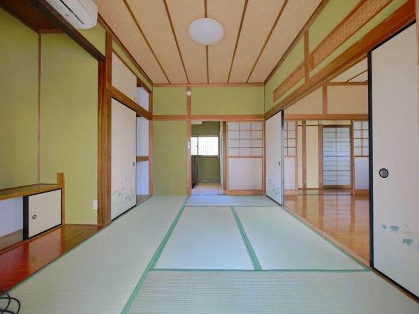 浅沼町貸家