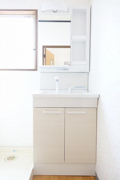 シャイニングハウス植野西棟