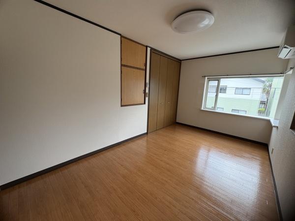 シャイニングハウス植野西棟