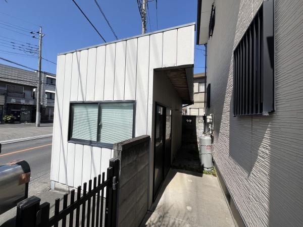浅沼町貸家