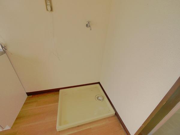 栃本町貸家
